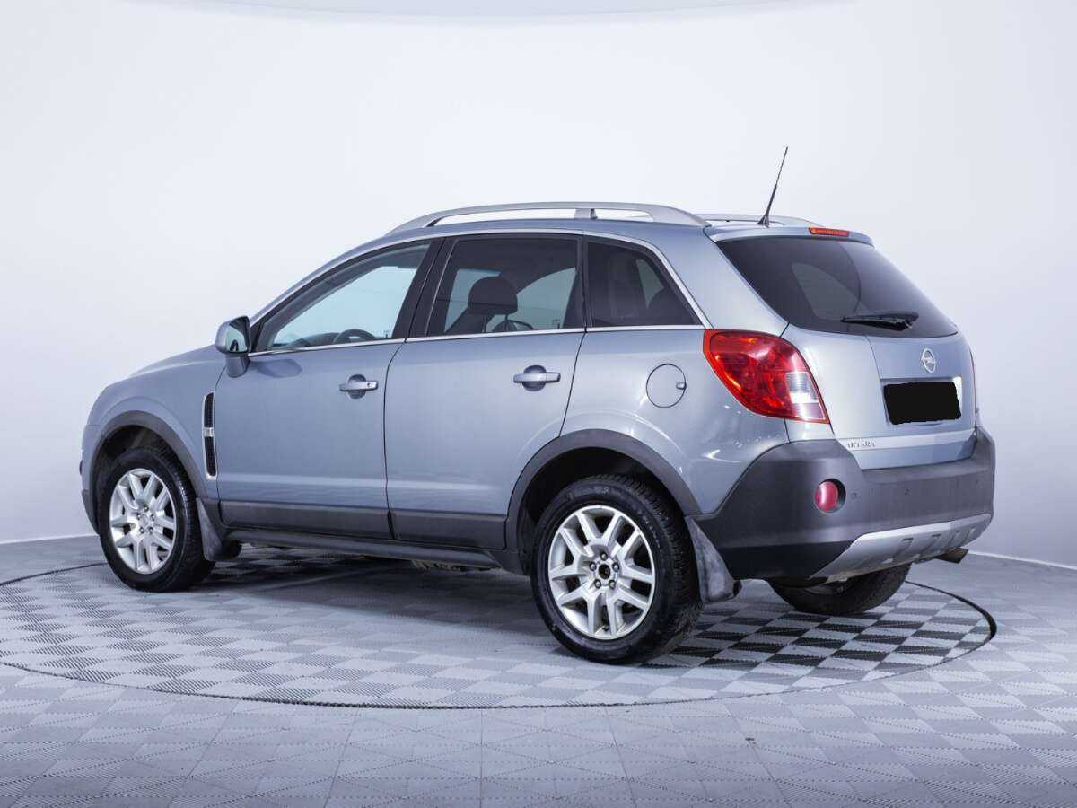Opel Antara с пробегом — 2012 год. Фото: #4