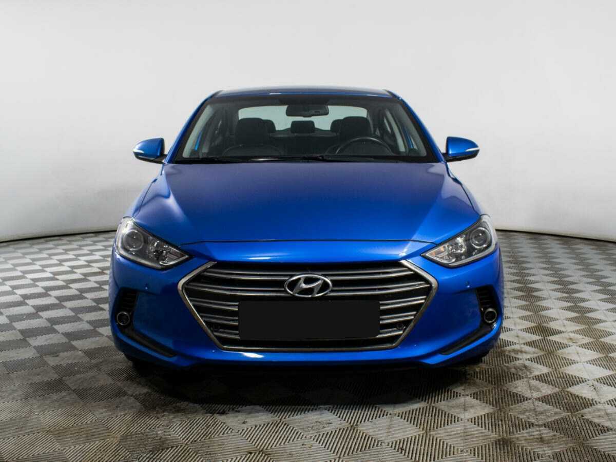 Hyundai Elantra с пробегом — 2016 год. Фото: #1