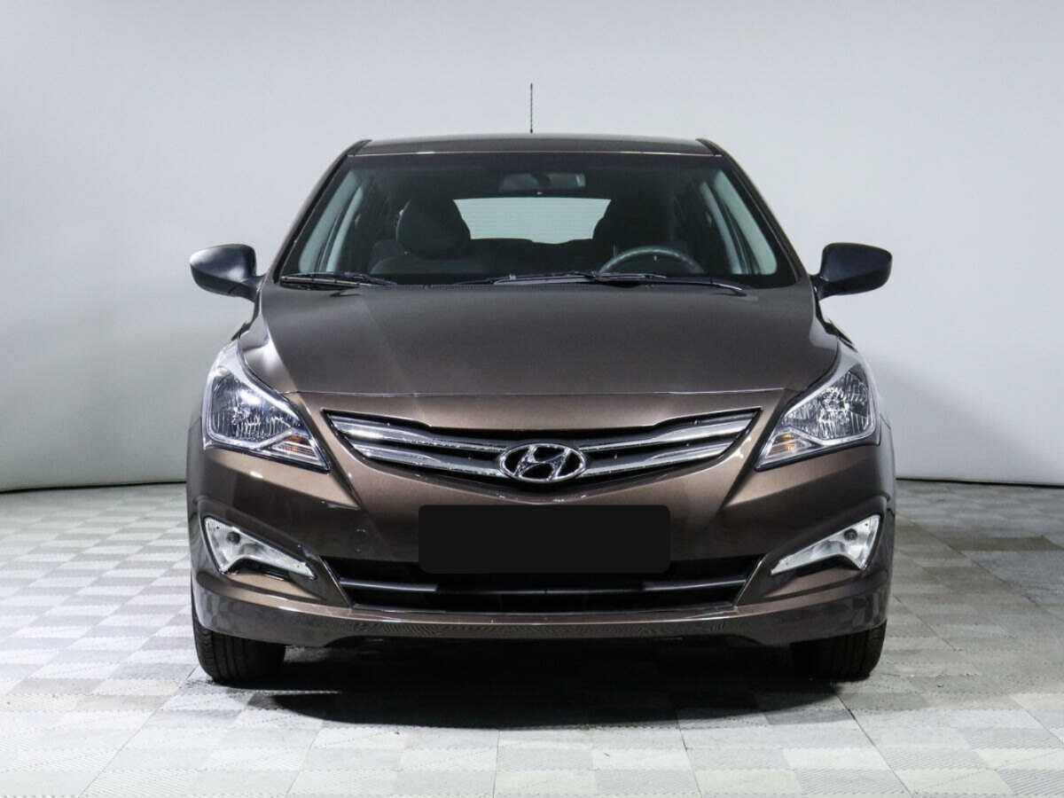 Hyundai Solaris с пробегом — 2016 год. Фото: #1