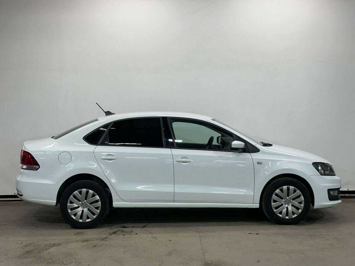 Volkswagen Polo с пробегом — 2019 год. Фото: #7