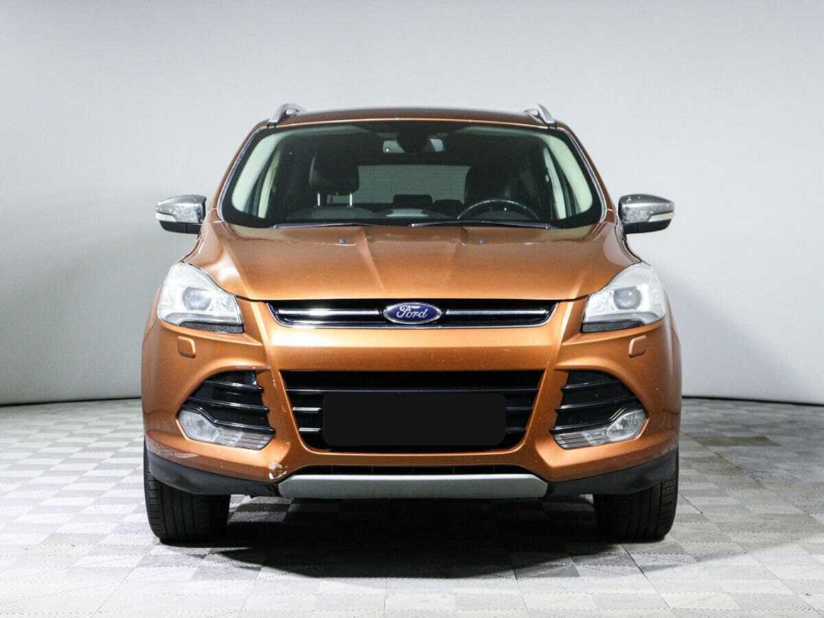Ford Kuga с пробегом — 2014 год. Фото: #1