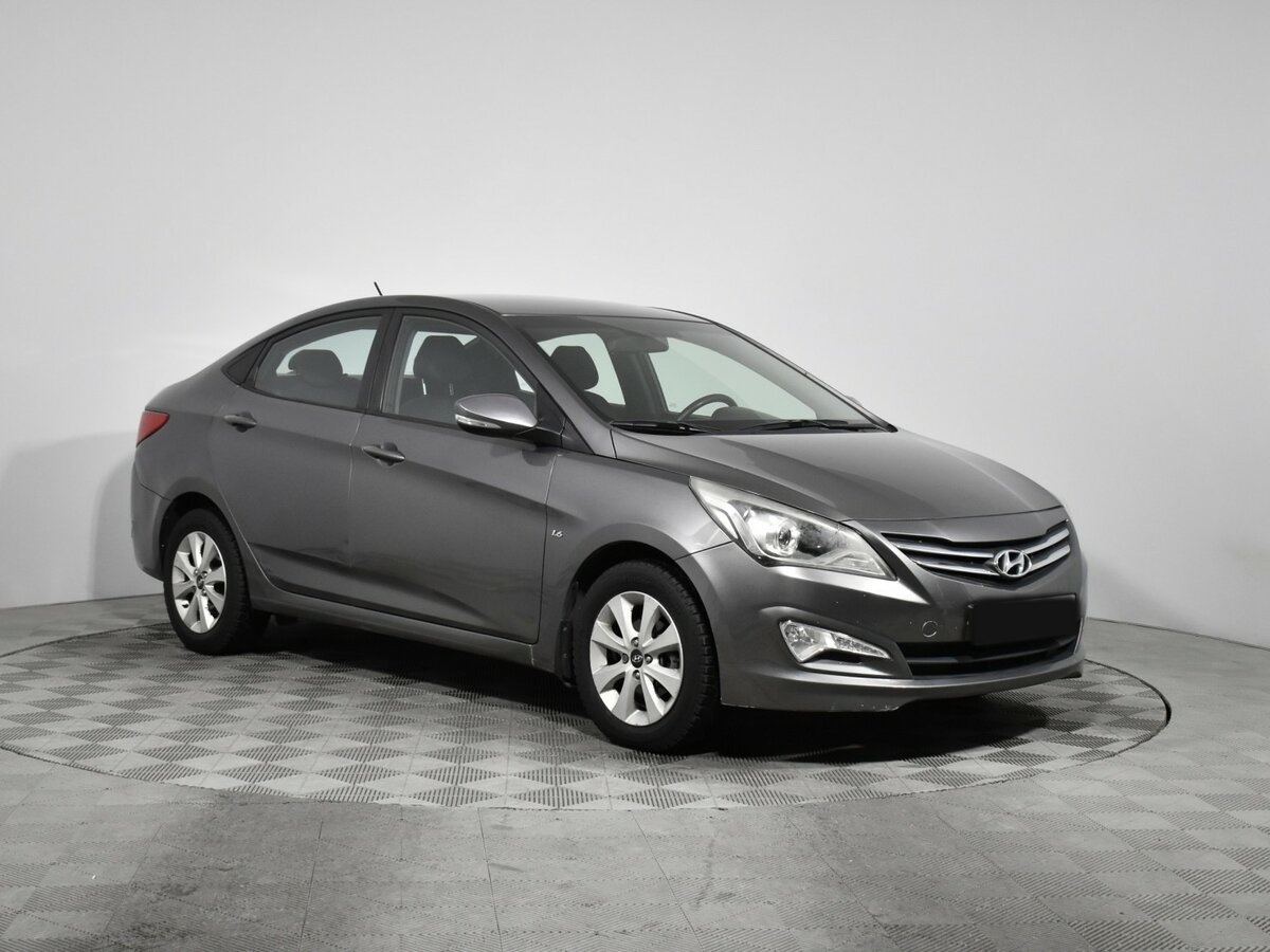 Hyundai Solaris с пробегом — 2016 год. Фото: #2