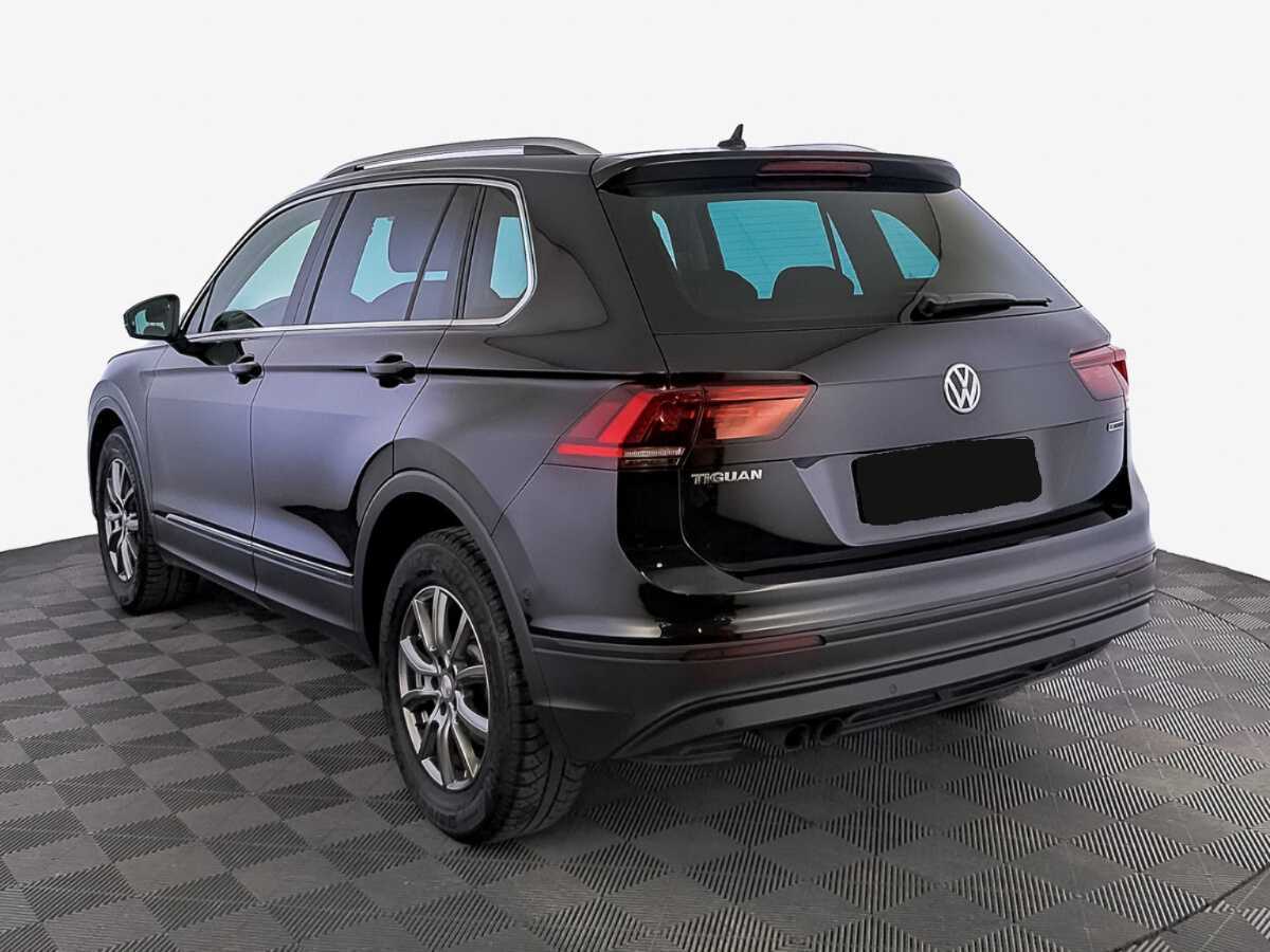 Volkswagen Tiguan с пробегом — 2018 год. Фото: #6