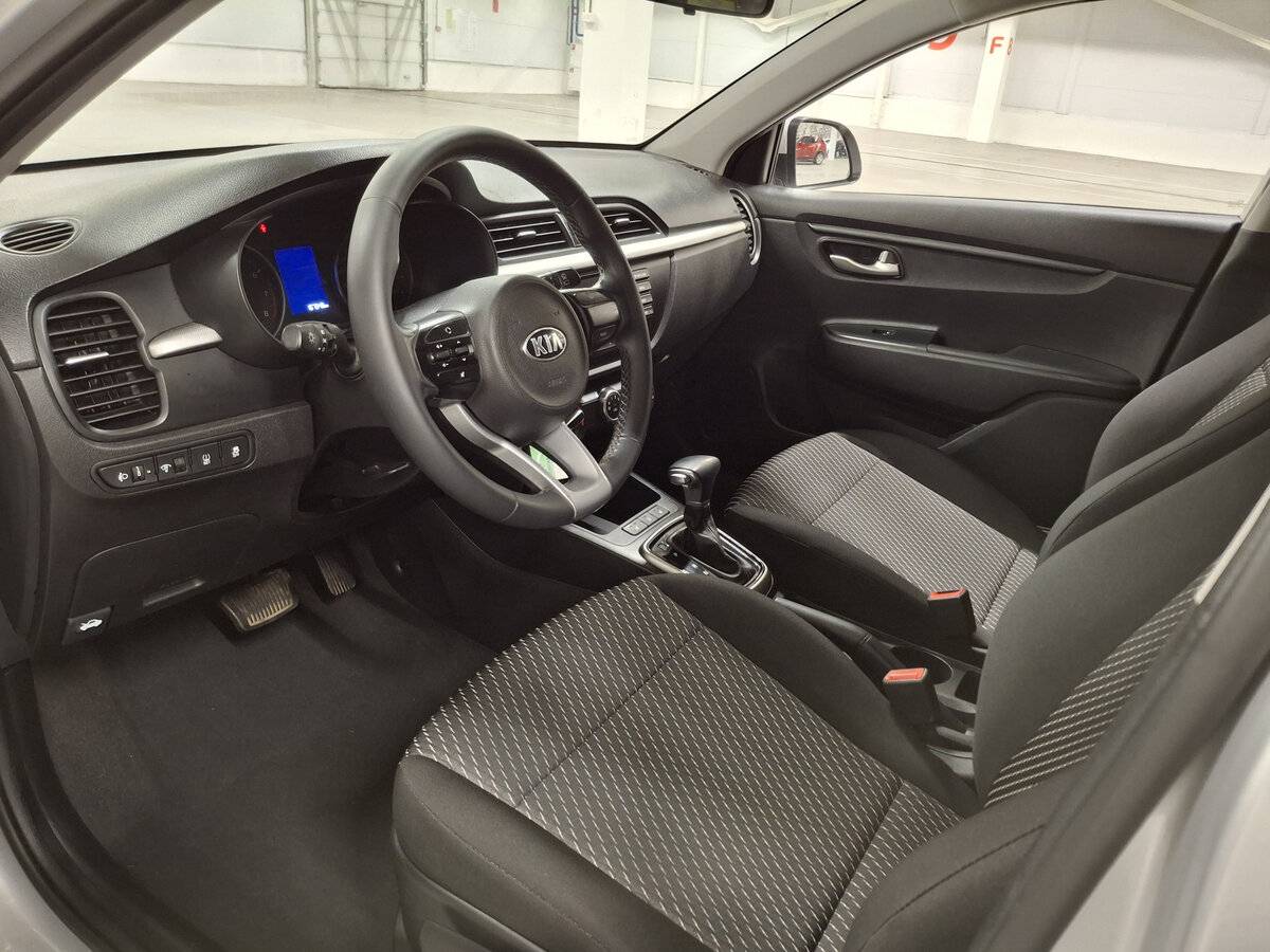 Kia Rio с пробегом — 2020 год. Фото: #15