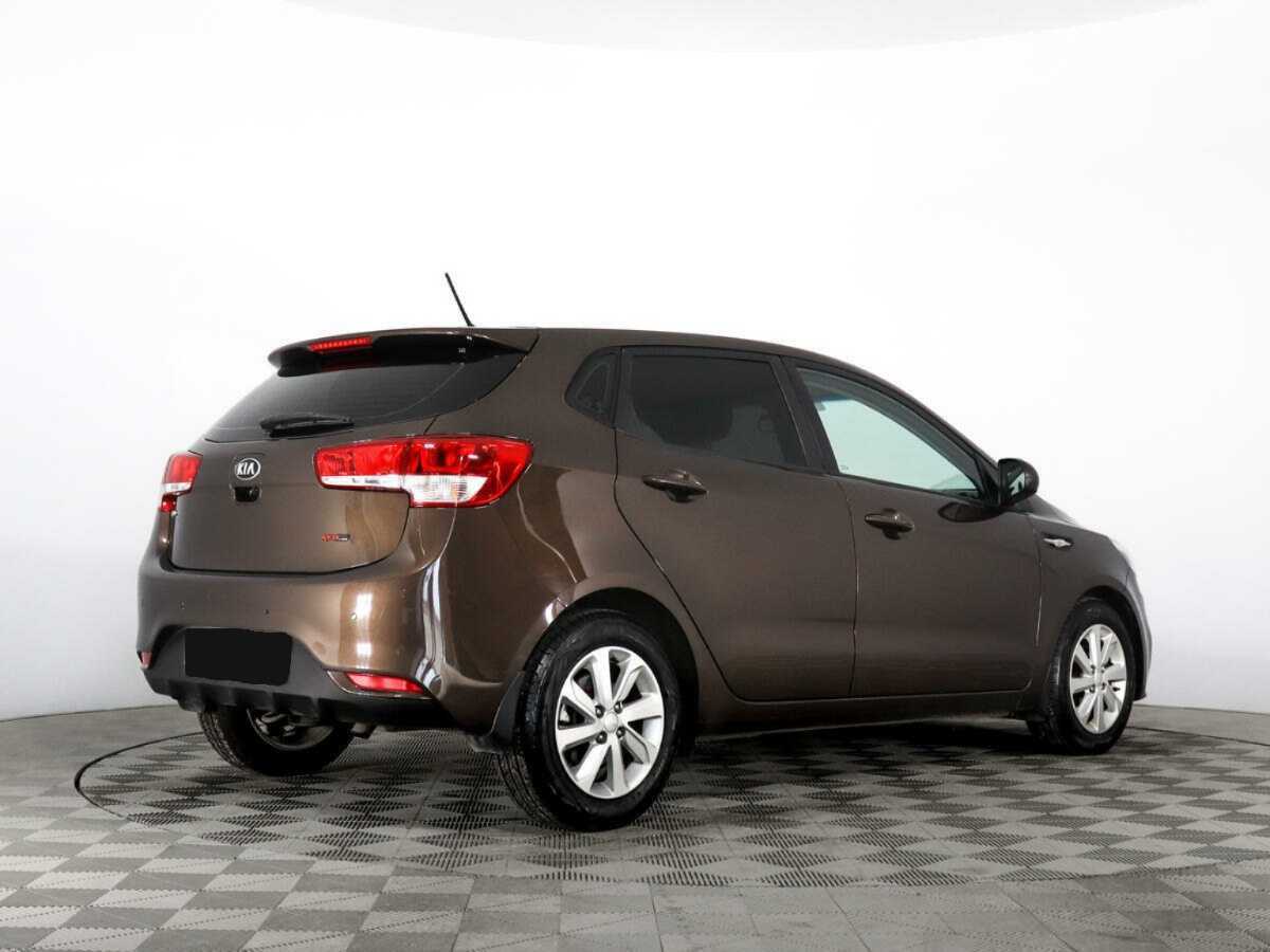 Kia Rio с пробегом — 2016 год. Фото: #4
