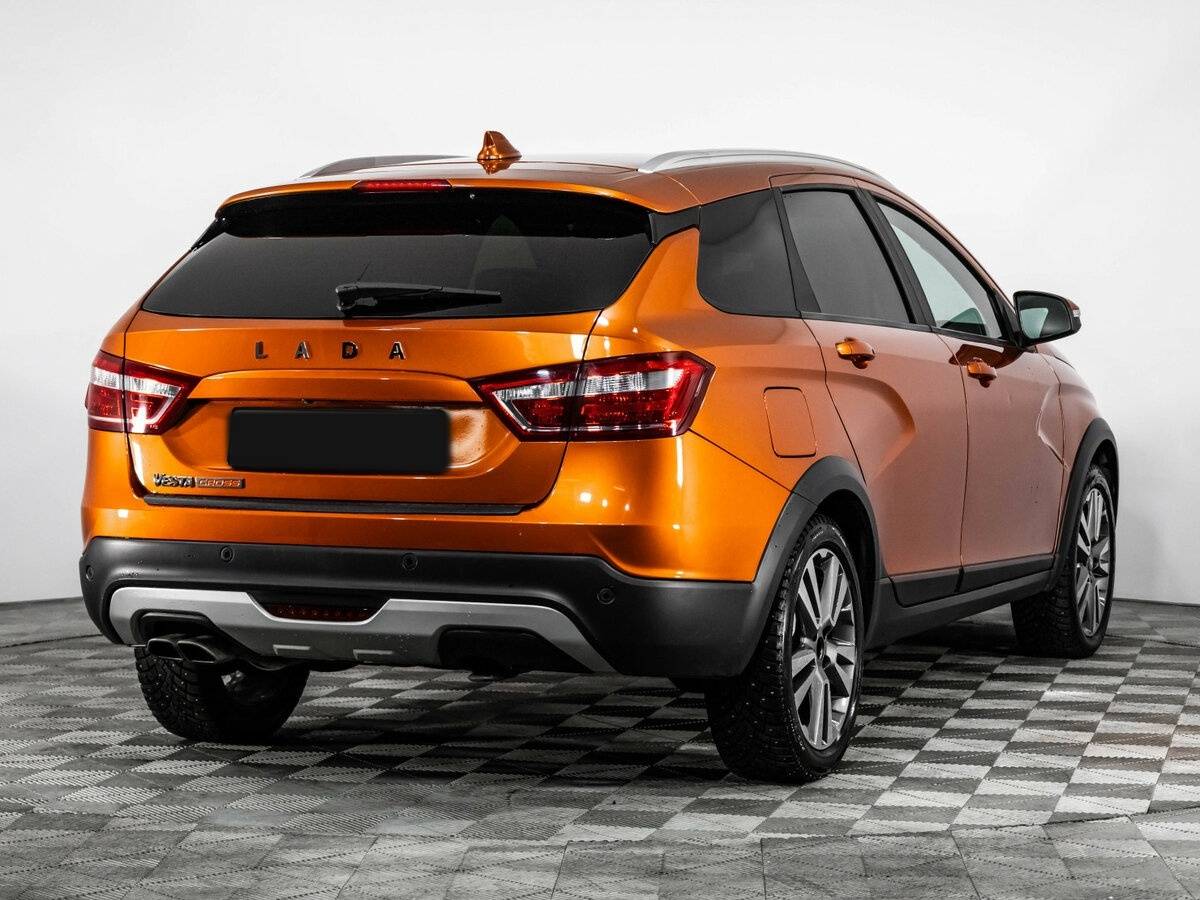 Lada (ВАЗ) Vesta с пробегом — 2021 год. Фото: #3
