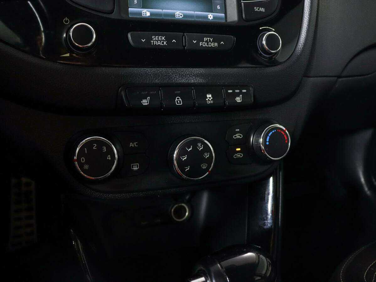 Kia Ceed с пробегом — 2014 год. Фото: #16
