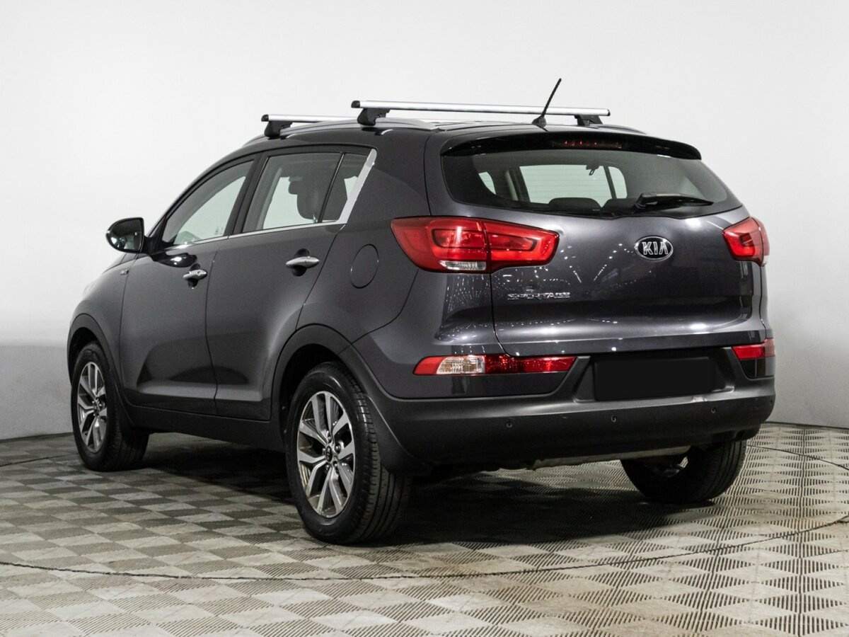 Kia Sportage с пробегом — 2015 год. Фото: #6