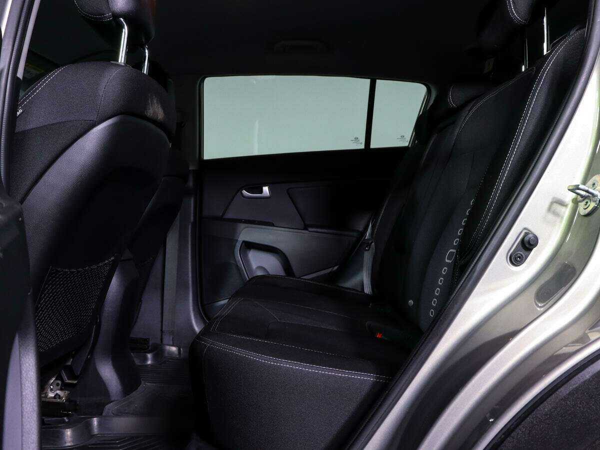 Kia Sportage с пробегом — 2014 год. Фото: #8