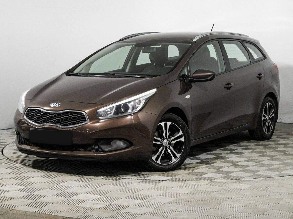 Kia Ceed с пробегом — 2013 год. Фото: #0