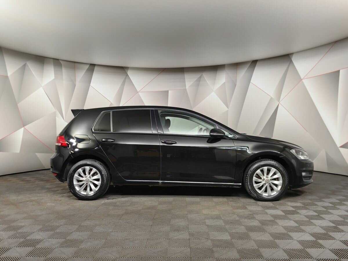 Volkswagen Golf с пробегом — 2013 год. Фото: #5