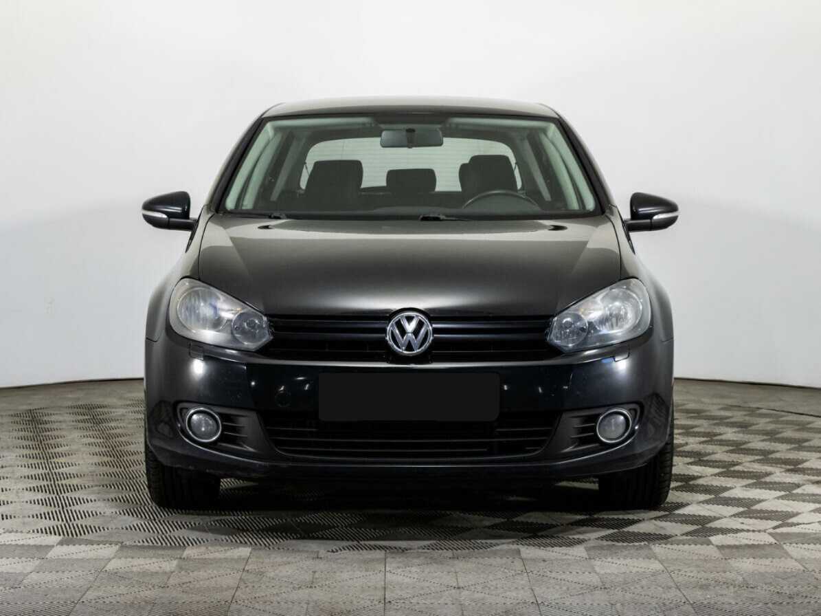Volkswagen Golf с пробегом — 2012 год. Фото: #1