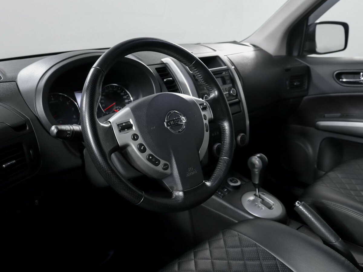 Nissan X-Trail с пробегом — 2014 год. Фото: #12