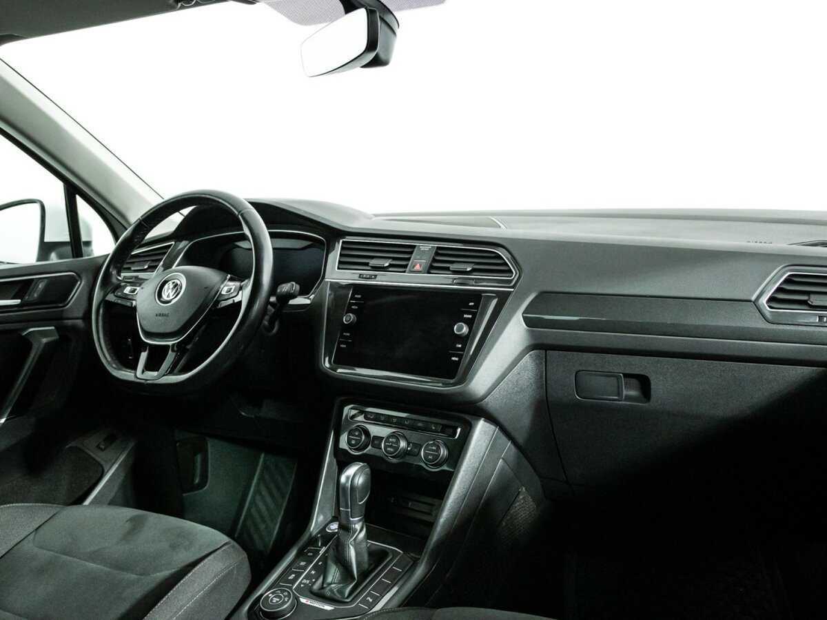 Volkswagen Tiguan с пробегом — 2017 год. Фото: #7