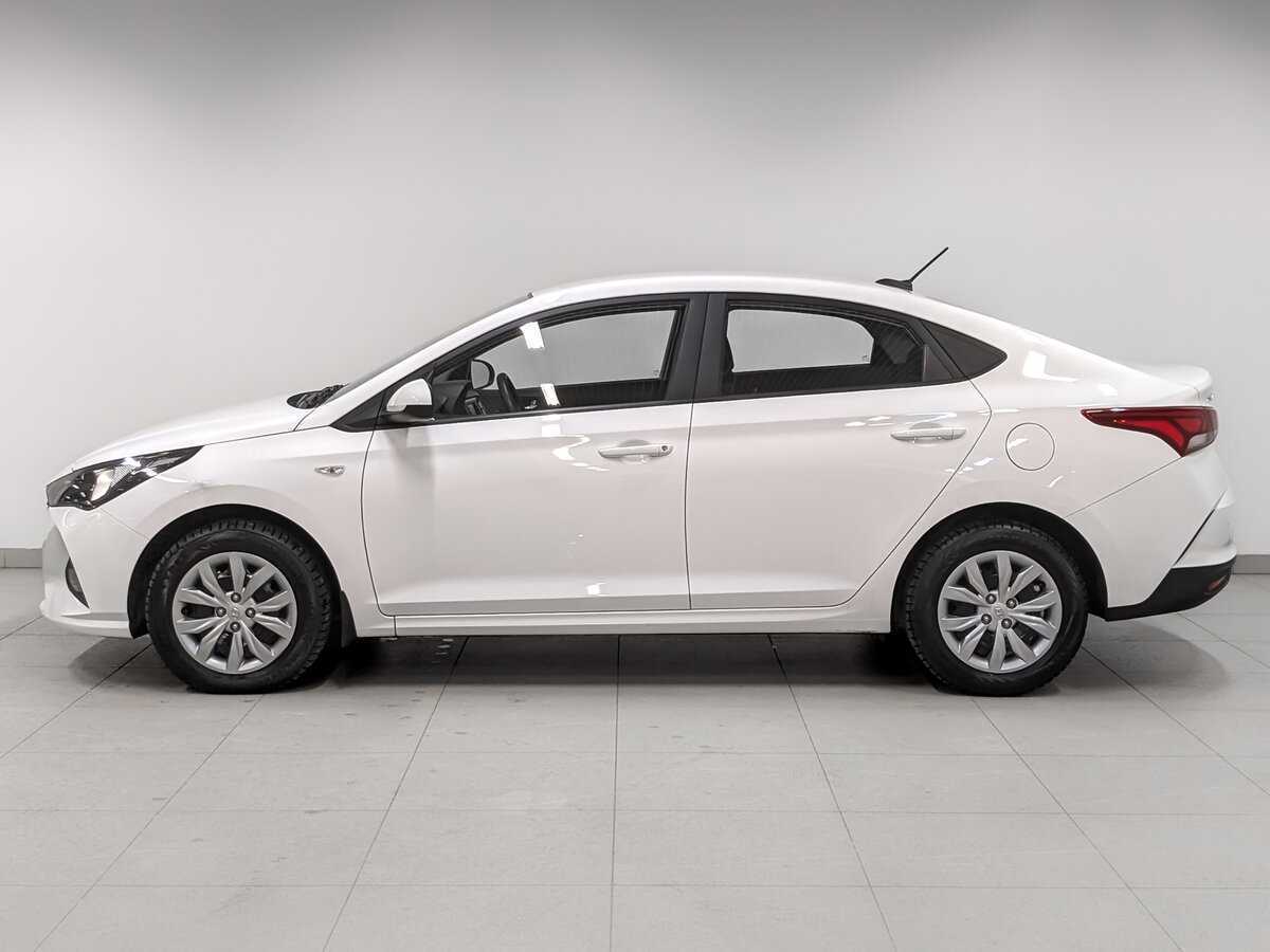 Hyundai Solaris с пробегом — 2021 год. Фото: #7