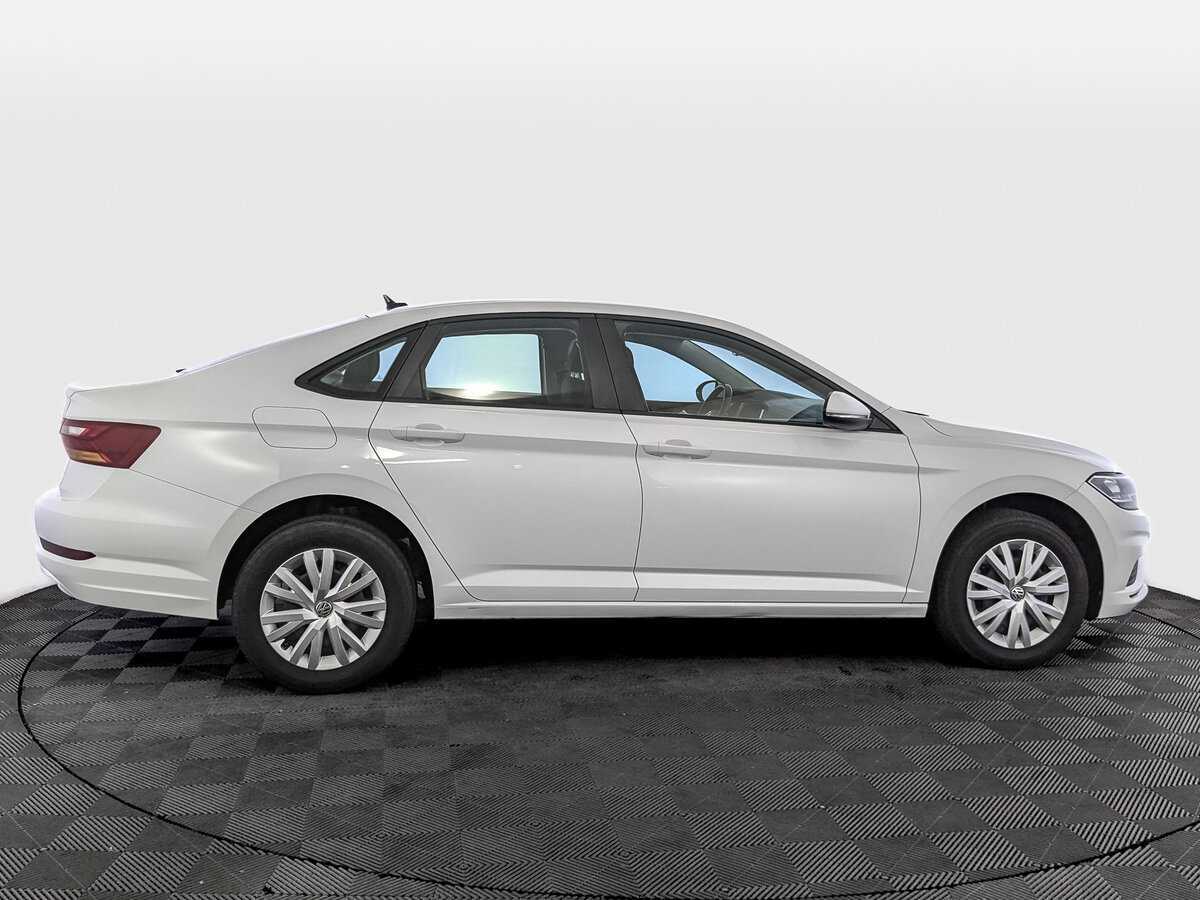 Volkswagen Jetta с пробегом — 2020 год. Фото: #3