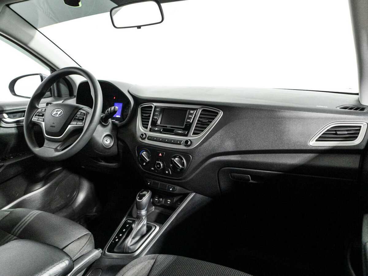 Hyundai Solaris с пробегом — 2020 год. Фото: #8