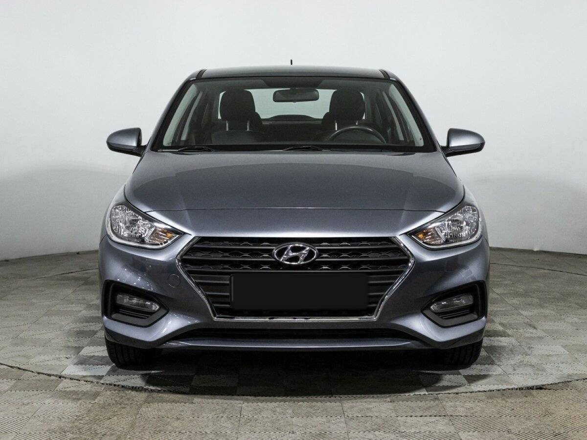 Hyundai Solaris с пробегом — 2017 год. Фото: #1