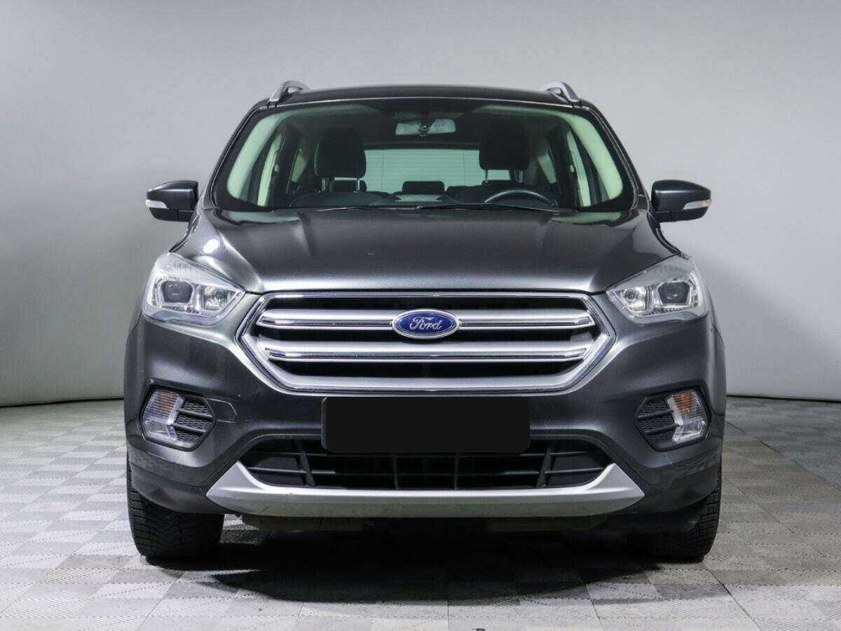 Ford Kuga с пробегом — 2018 год. Фото: #1