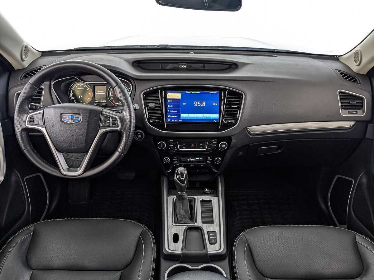 Geely Emgrand X7 с пробегом — 2019 год. Фото: #13