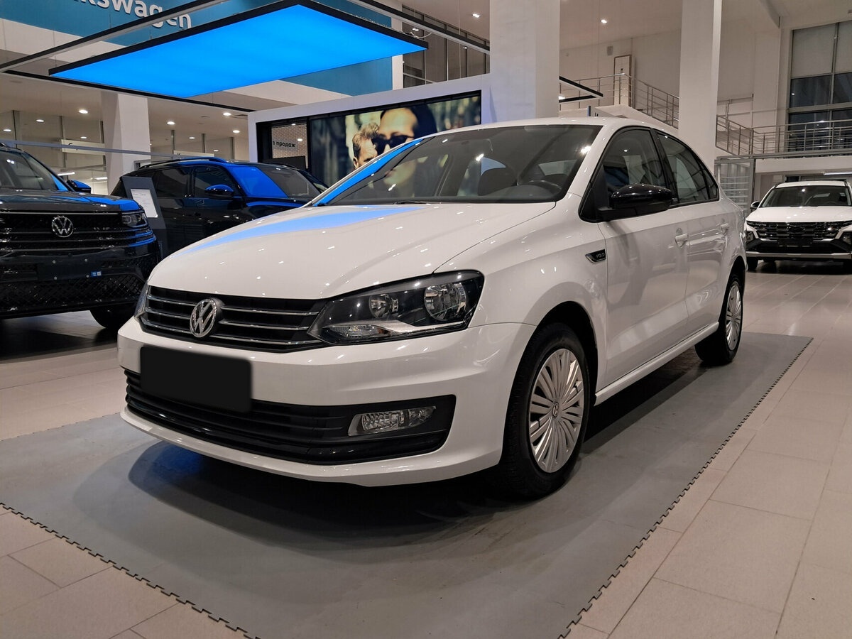 Volkswagen Polo с пробегом — 2017 год. Посмотреть фото