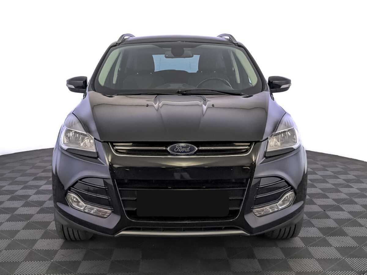 Ford Kuga с пробегом — 2014 год. Фото: #1