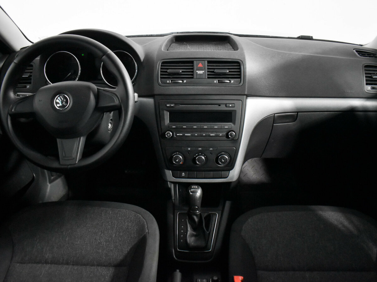 Skoda Yeti с пробегом — 2014 год. Фото: #12