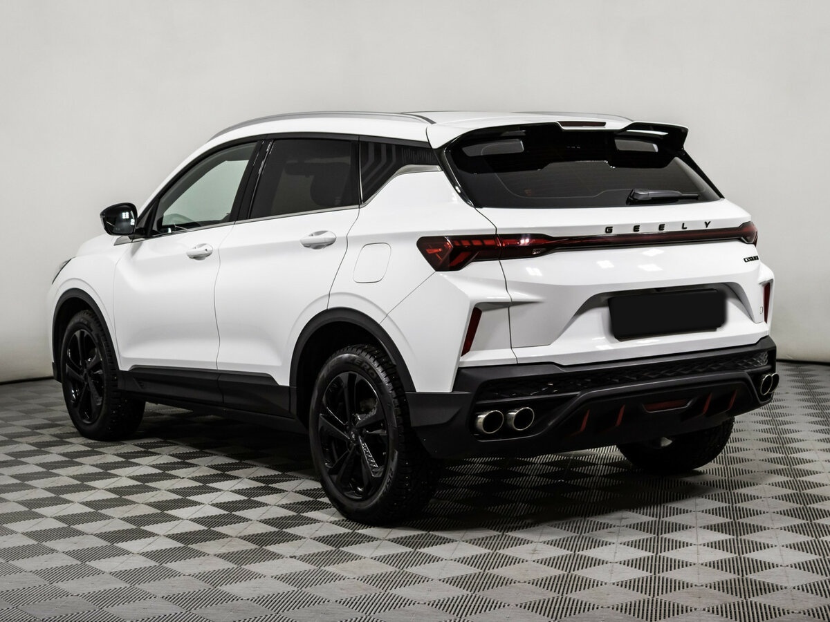 Geely Coolray с пробегом — 2023 год. Фото: #5