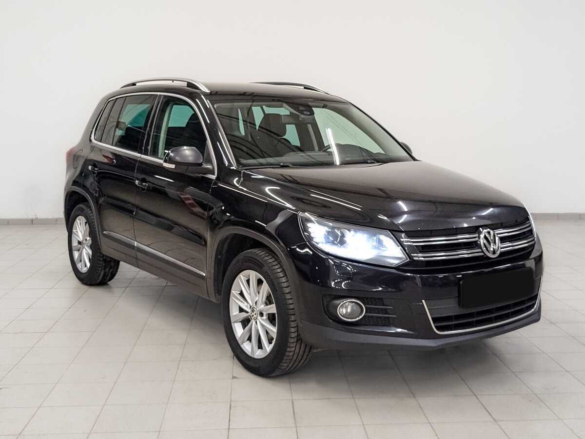Volkswagen Tiguan с пробегом — 2015 год. Фото: #2