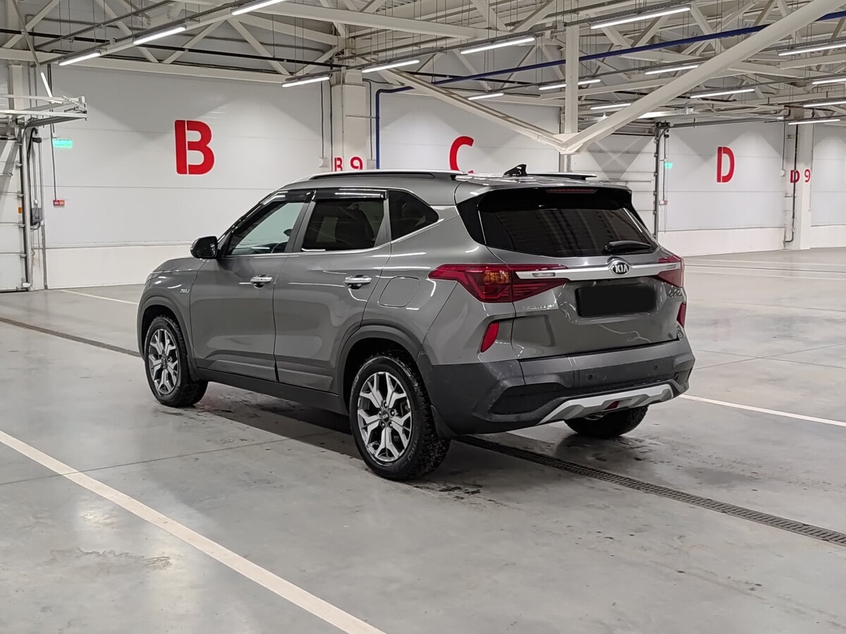 Kia Seltos с пробегом — 2021 год. Фото: #6