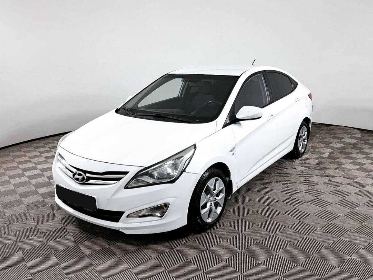 Hyundai Solaris с пробегом — 2015 год. Посмотреть фото