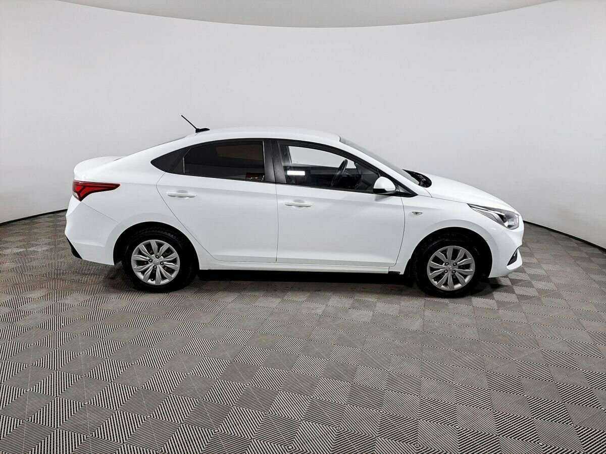 Hyundai Solaris с пробегом — 2019 год. Фото: #2