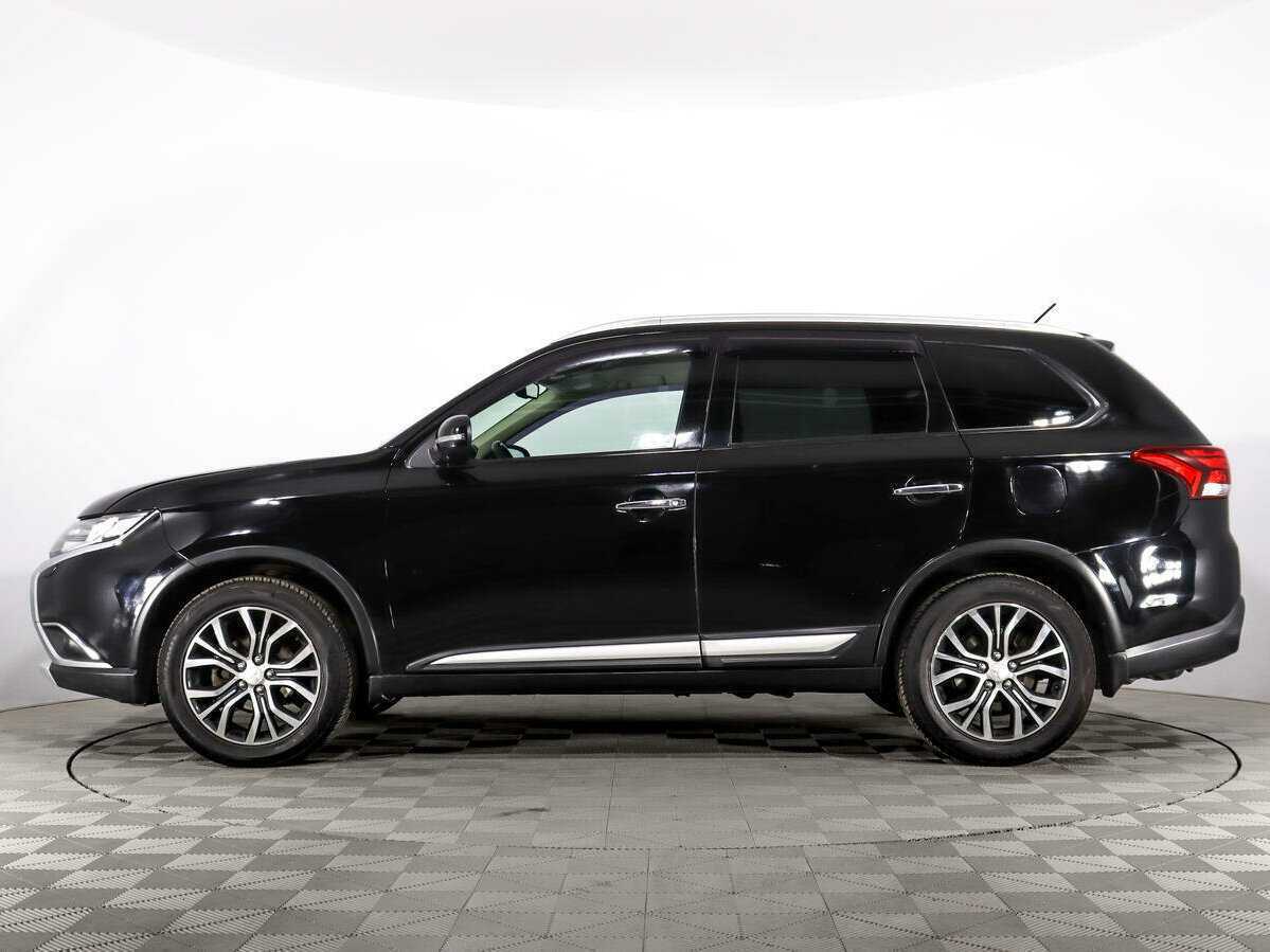 Mitsubishi Outlander с пробегом — 2016 год. Фото: #7