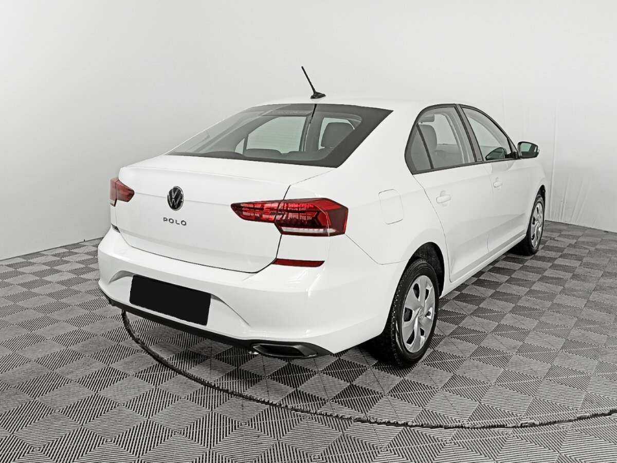 Volkswagen Polo с пробегом — 2021 год. Фото: #4