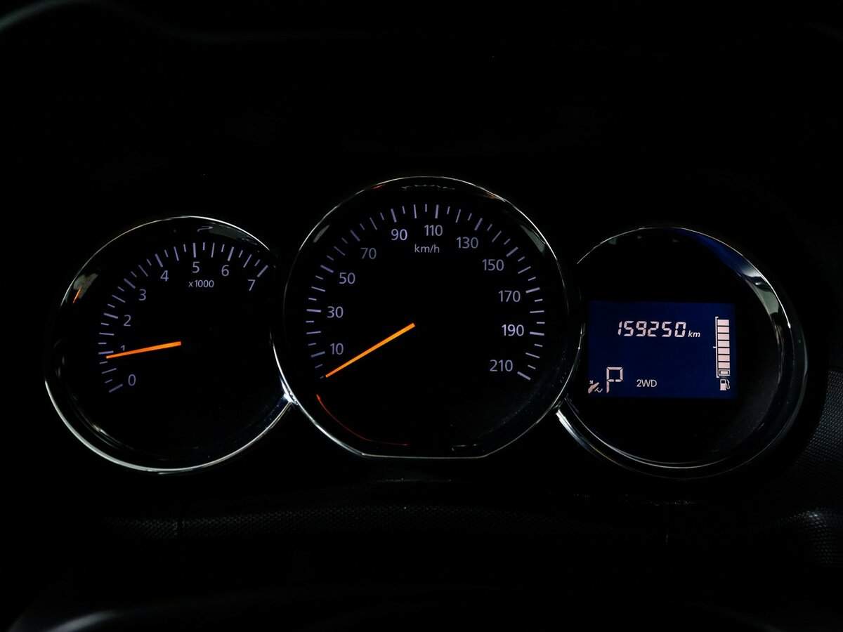 Renault Duster с пробегом — 2015 год. Фото: #10