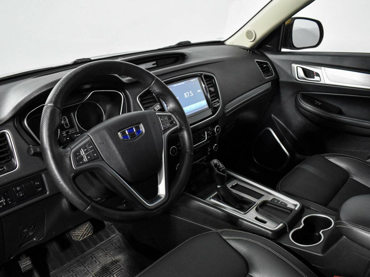Geely Emgrand X7 с пробегом — 2021 год. Фото: #8