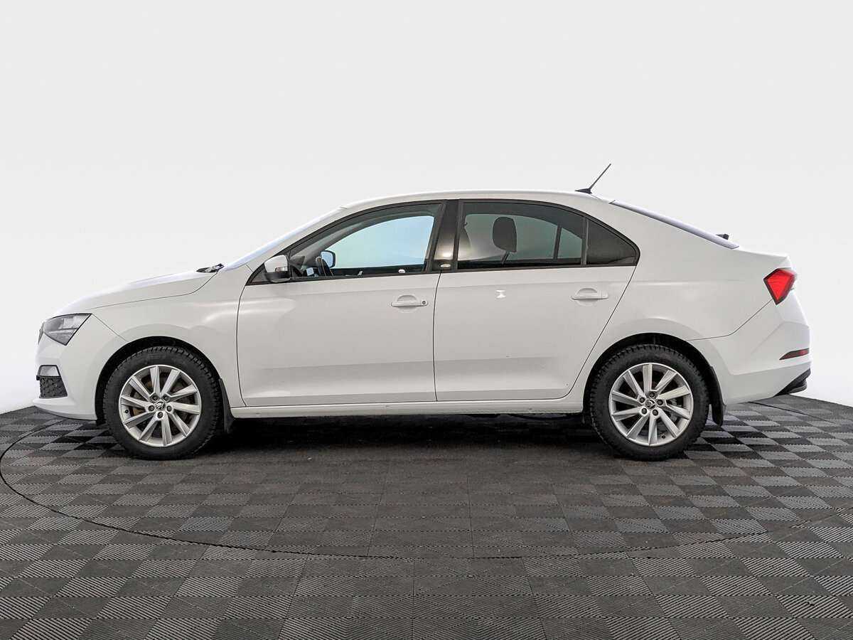 Skoda Rapid с пробегом — 2020 год. Фото: #7