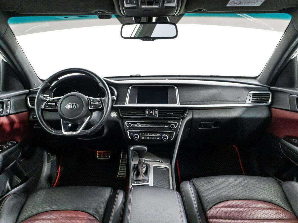 Kia Optima с пробегом — 2018 год. Фото: #12