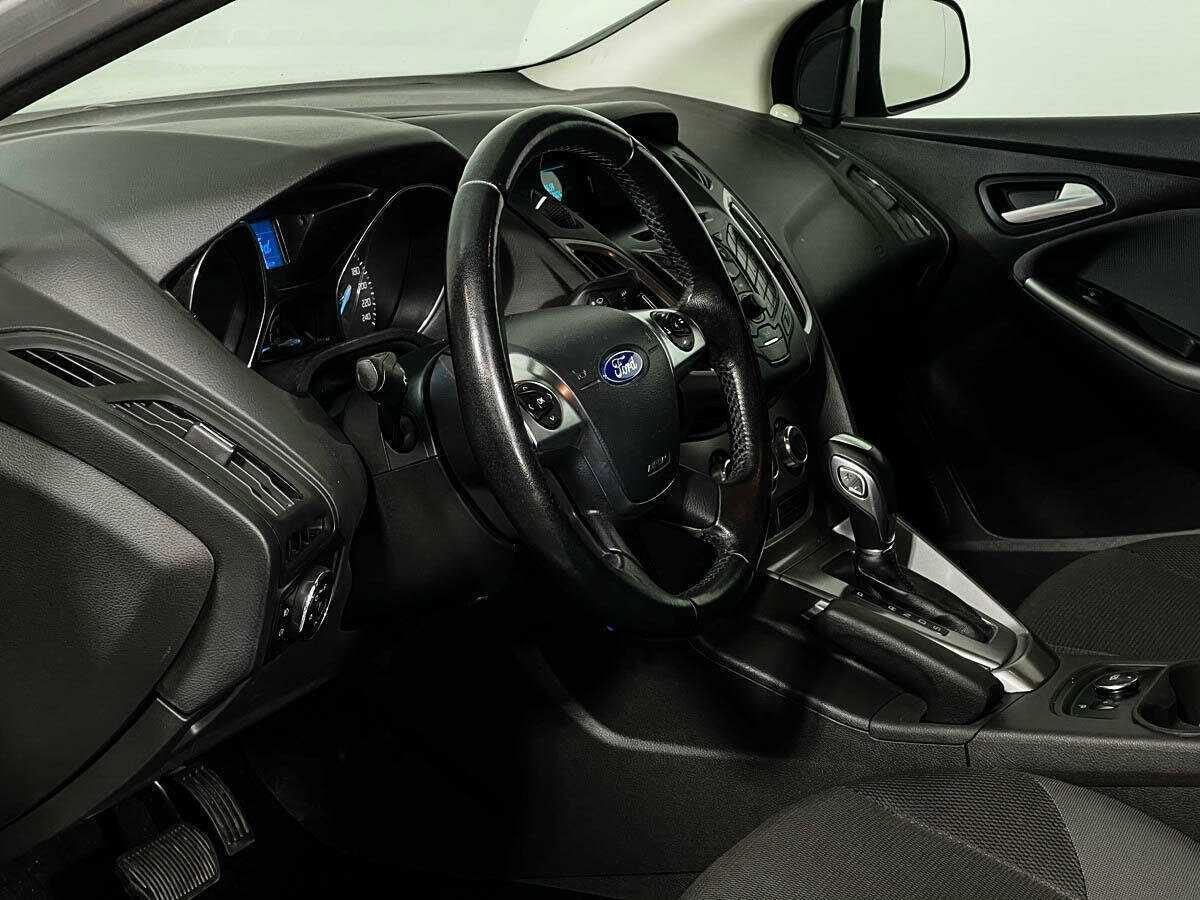 Ford Focus с пробегом — 2015 год. Фото: #10