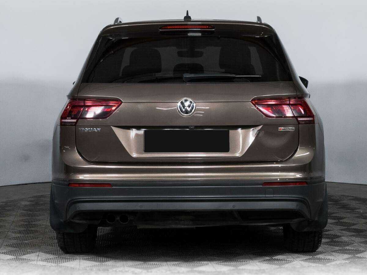 Volkswagen Tiguan с пробегом — 2018 год. Фото: #5