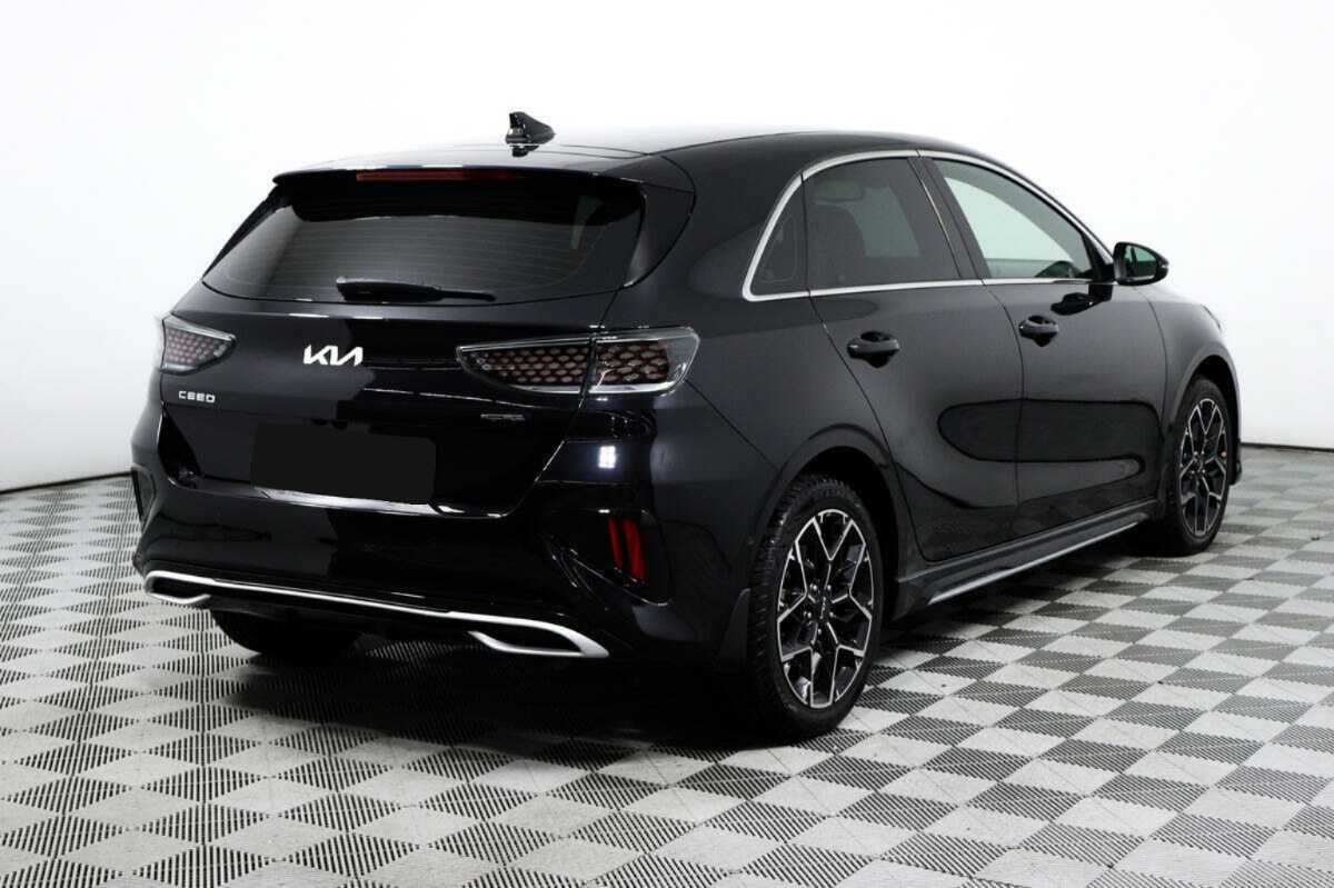Kia Ceed с пробегом — 2021 год. Фото: #4