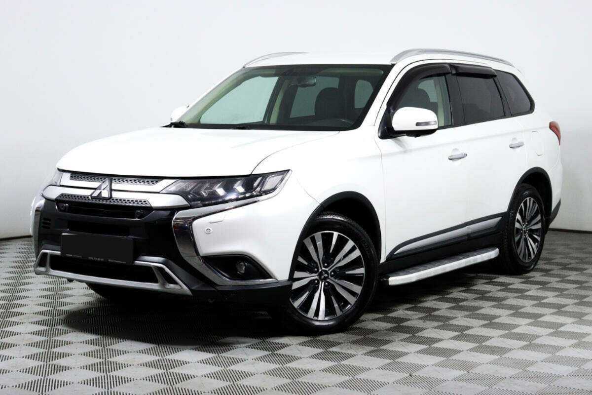 Mitsubishi Outlander с пробегом — 2019 год. Посмотреть фото