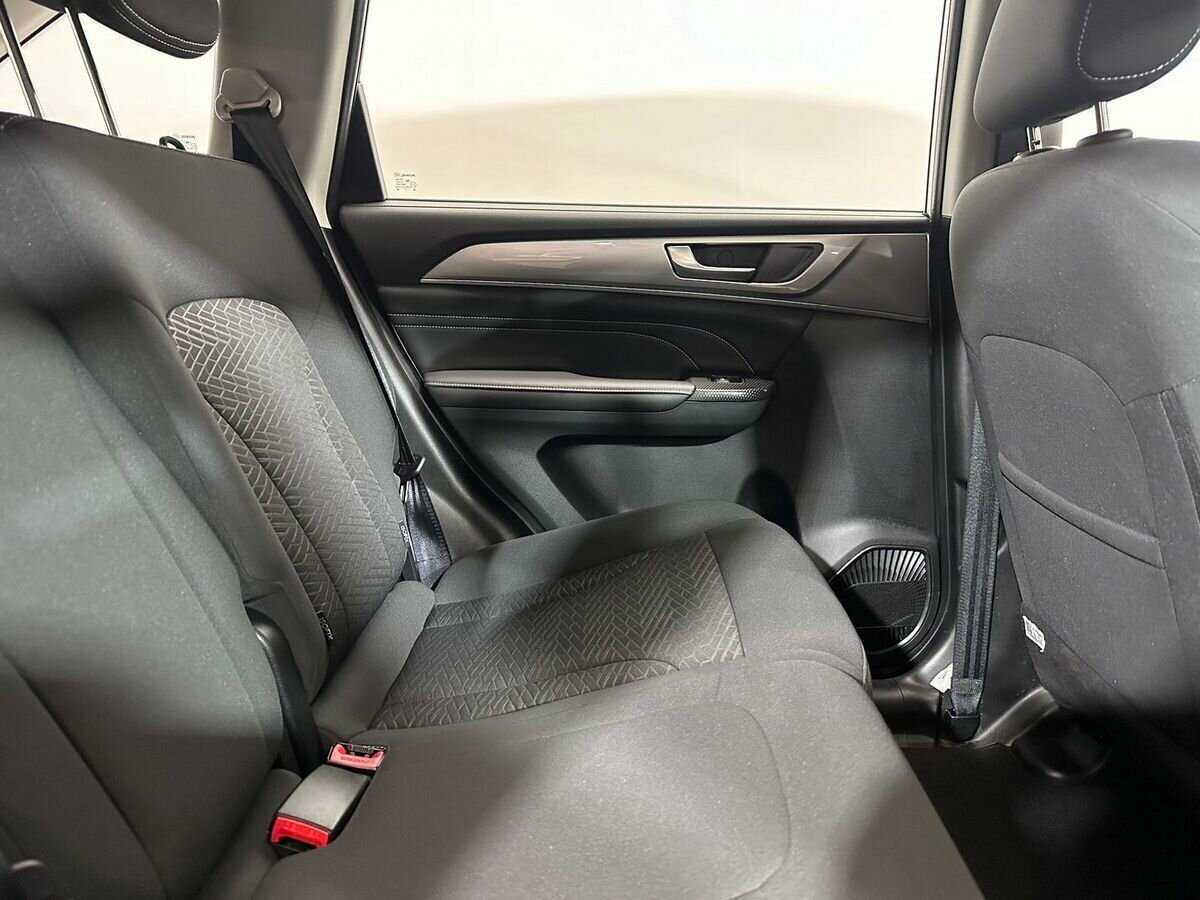 Haval M6 с пробегом — 2023 год. Фото: #10