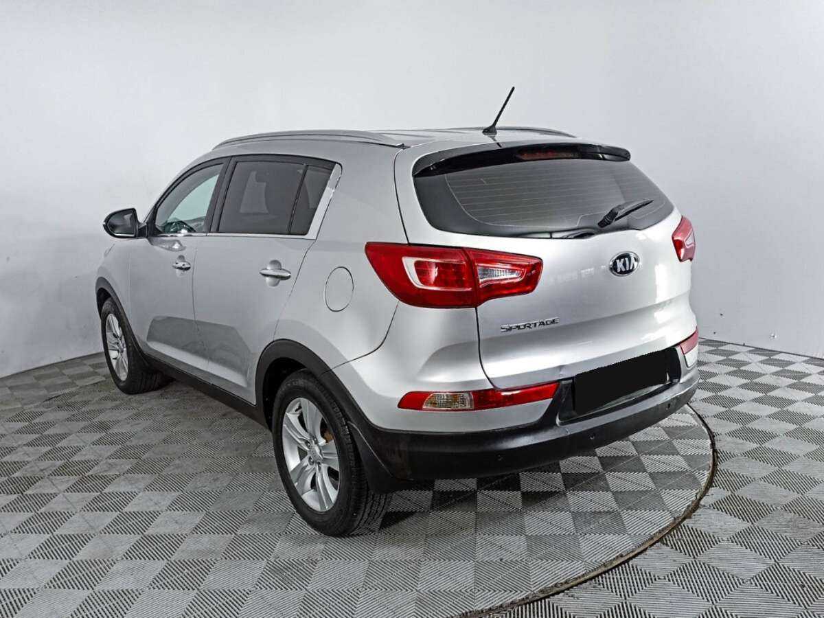 Kia Sportage с пробегом — 2013 год. Фото: #6
