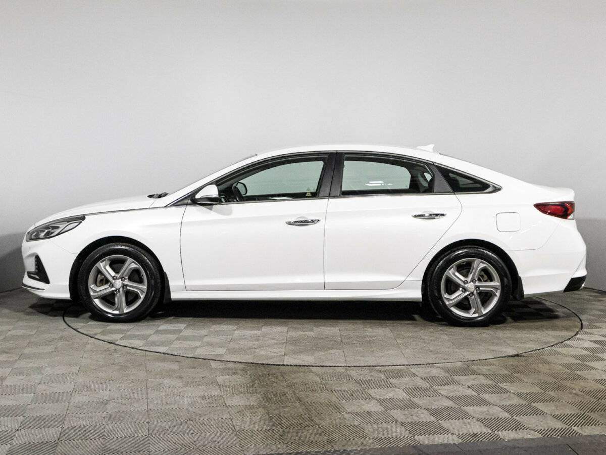 Hyundai Sonata с пробегом — 2019 год. Фото: #7
