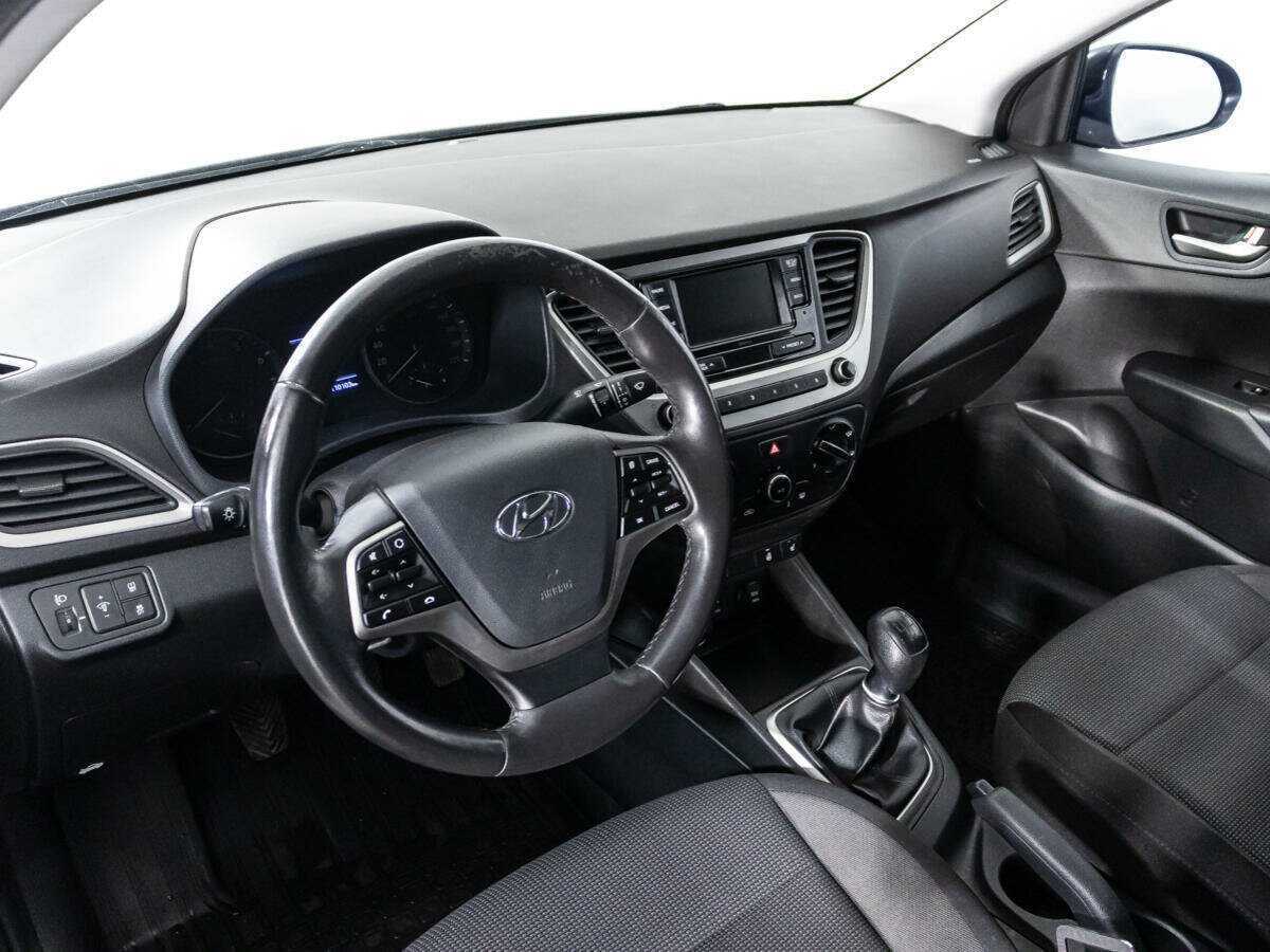 Hyundai Solaris с пробегом — 2017 год. Фото: #10