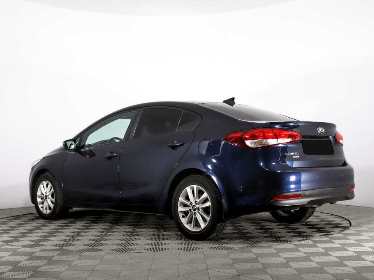 Kia Cerato с пробегом — 2018 год. Фото: #6