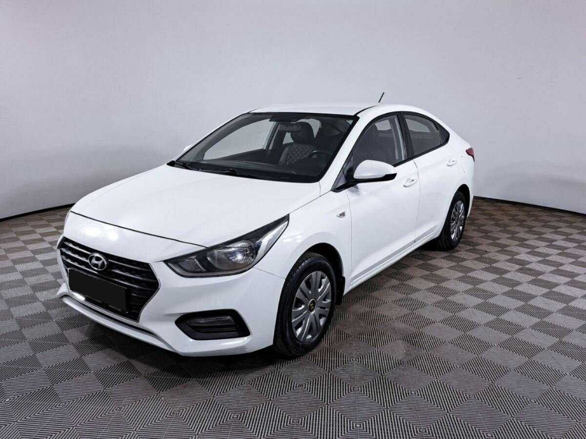 Hyundai Solaris с пробегом — 2017 год. Посмотреть фото