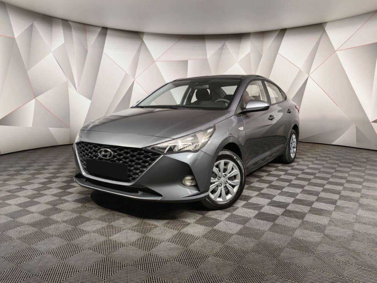 Hyundai Solaris с пробегом — 2022 год. Посмотреть фото