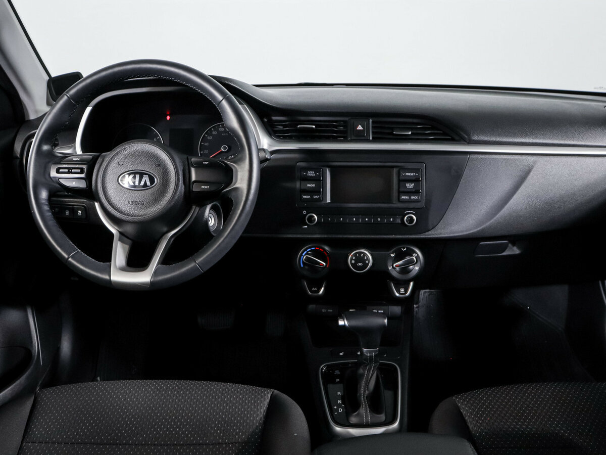 Kia Rio с пробегом — 2021 год. Фото: #9